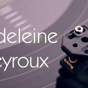 El texto musical HELLO BABE de MADELEINE PEYROUX también está presente en el álbum Secular hymns (2016)