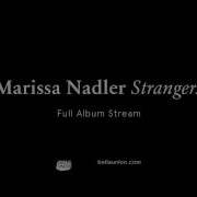 El texto musical JANIE IN LOVE de MARISSA NADLER también está presente en el álbum Strangers (2016)