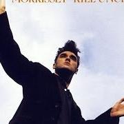 El texto musical TONY THE PONY de MORRISSEY también está presente en el álbum Kill uncle (1991)