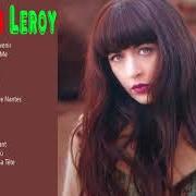El texto musical VU D'EN HAUT de NOLWENN LEROY también está presente en el álbum Nolwenn leroy (2003)
