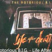 El texto musical GOING BACK TO CALI de NOTORIOUS B.I.G. también está presente en el álbum Life after death (cd 2) (1997)