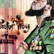 El texto musical HARD FOR THE MONEY de PASTOR TROY también está presente en el álbum Tool muziq (2007)
