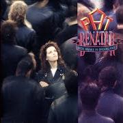 El texto musical DON'T WALK AWAY de PAT BENATAR también está presente en el álbum Wide awake in dreamland (1988)