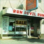 El texto musical SHAKE A HAND de PAUL MCCARTNEY también está presente en el álbum Run devil run (1999)