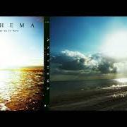 El texto musical ANGELS WALK AMONG US de ANATHEMA también está presente en el álbum We're here because we're here (2010)