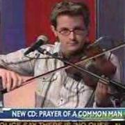 El texto musical AROUND HERE SOMEWHERE de PHIL VASSAR también está presente en el álbum Prayer of a common man (2008)
