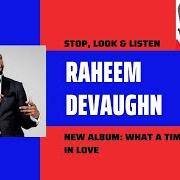 El texto musical LAWD HELP ME de RAHEEM DEVAUGHN también está presente en el álbum What a time to be in love (2020)
