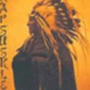 El texto musical 2000 KAP'S de RAPSUSKLEI también está presente en el álbum Algo para recordar (2001)
