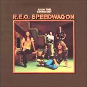 El texto musical RIDIN' THE STORM OUT de REO SPEEDWAGON también está presente en el álbum Ridin' the storm out (1973)