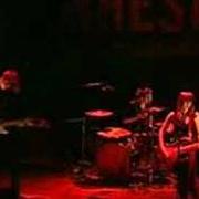 El texto musical JUST LET GO de RHESUS también está presente en el álbum Sad disco (2005)