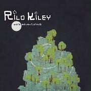 El texto musical I NEVER de RILO KILEY también está presente en el álbum More adventurous (2004)