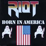 El texto musical WINGS OF FIRE de RIOT también está presente en el álbum Born in america (1983)