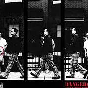 El texto musical RULES OF ENGAGAMENT de 7L & ESOTERIC también está presente en el álbum Dangerous connection (2002)