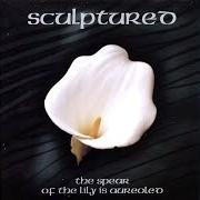 El texto musical FULFILLMENT IN TRAGEDY FOR CELLO & FLUTE de SCULPTURED también está presente en el álbum The spear of the lily is aureoled (1997)