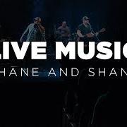 El texto musical SAVED BY GRACE de SHANE & SHANE también está presente en el álbum An evening with shane & shane (2005)