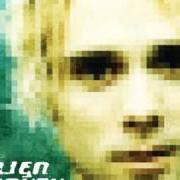 El texto musical ALIEN YOUTH de SKILLET también está presente en el álbum Alien youth (2001)