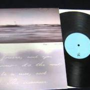 El texto musical ODE TO NEW GRASS de THE GLORIA RECORD también está presente en el álbum The gloria record (1998)