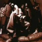El texto musical ? VS. SCRATCH de THE ROOTS también está presente en el álbum Iladelph halflife (1996)