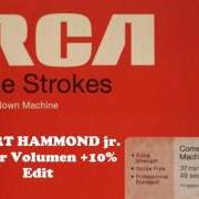 El texto musical 80'S COMEDOWN MACHINE de THE STROKES también está presente en el álbum Comedown machine (2013)