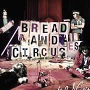 El texto musical BLONDIE de THE VIEW también está presente en el álbum Bread and circuses (2011)