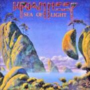 El texto musical AGAINST THE ODDS (THE WAY OF LIFE THAT MUST CHANGE) de URIAH HEEP también está presente en el álbum Sea of light (1995)
