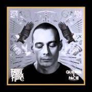 El texto musical CENTOQUINDICI de FABRI FIBRA también está presente en el álbum Guerra e pace (2013)