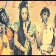 El texto musical LOCKLAT AFRICA de ZAP MAMA también está presente en el álbum Sabsylma (1994)