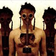 El texto musical SUICIDE SOUNDTRACK de SCARLET también está presente en el álbum Cult classic (2004)