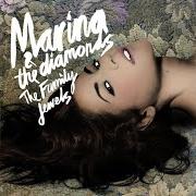 El texto musical HOLLYWOOD de MARINA también está presente en el álbum Family jewels (2010)