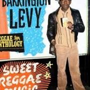 El texto musical LOOK YOUTHMAN de BARRINGTON LEVY también está presente en el álbum Reggae anthology. sweet reggae music (2012)