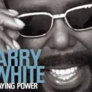 El texto musical STAYING POWER de BARRY WHITE también está presente en el álbum Staying power (1999)