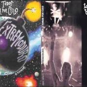 El texto musical BRI, BRI, BLI, BLI (EN EL MÁS SUCIO RINCÓN DE MI NEGRO CORAZÓN) de EXTREMODURO también está presente en el álbum Iros todos a tomar por culo (1992)