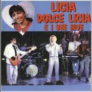El texto musical SEMPLICE, SEMPLICE de BEE HIVE también está presente en el álbum Licia dolce licia e i bee hive (1987)