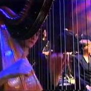 El texto musical ESMERALDA de SERGE LAMA también está presente en el álbum En concert (1988)