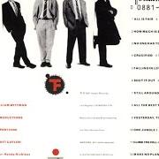 El texto musical FALLING IN LOVE de THE FIXX también está presente en el álbum Ink (2001)