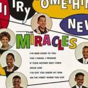 El texto musical I'VE GOT YOU UNDER MY SKIN de THE MIRACLES también está presente en el álbum I'll try something new (1963)