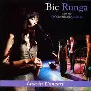 El texto musical PRECIOUS THINGS de BIC RUNGA también está presente en el álbum Live in concert with the christchurch symphony (2004)