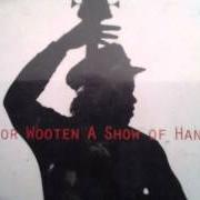 El texto musical RADIO W-00-10 de VICTOR WOOTEN también está presente en el álbum A show of hands (1999)