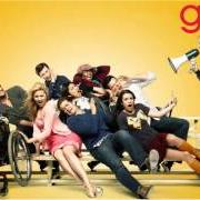 El texto musical FIX YOU de GLEE CAST también está presente en el álbum Glee: the music 7 (2011)