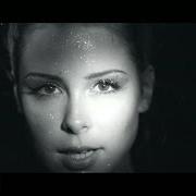 El texto musical NEON (LONELY PEOPLE) de LENA MEYER LANDRUT también está presente en el álbum Stardust (2012)