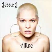 El texto musical HERO de JESSIE J también está presente en el álbum Alive (2013)
