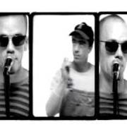 El texto musical TONGUE de R.E.M. también está presente en el álbum Monster (1994)