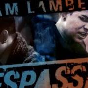 El texto musical RUNNIN de ADAM LAMBERT también está presente en el álbum Trespassing (2012)