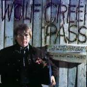El texto musical BLACK BEAR ROAD de C.W. MCCALL también está presente en el álbum Wolf creek pass (2012)