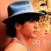 El texto musical ELE ME DEU UM BEIJO NA BOCA de CAETANO VELOSO también está presente en el álbum Cores, nomes (1982)
