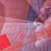 El texto musical SHY MOON de CAETANO VELOSO también está presente en el álbum Velo (1984)