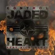 El texto musical BURNING HEART de JADED HEARTH también está presente en el álbum Trust (2004)