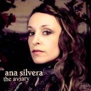 El texto musical NOTES FROM AN OPERA de ANA SILVERA también está presente en el álbum The aviary (2012)