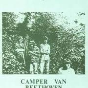 El texto musical VLADIVOSTOK de CAMPER VAN BEETHOVEN también está presente en el álbum Telephone free landslide victory