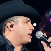 El texto musical PRESENTACION de JULION ALVAREZ también está presente en el álbum En vivo (2012)